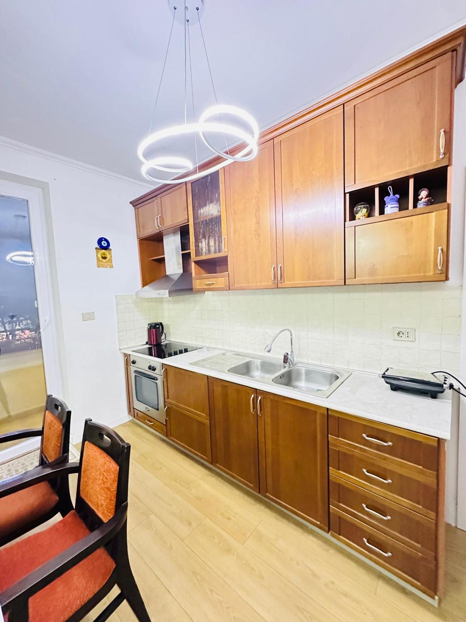 Premium With Balcony Lägenhet